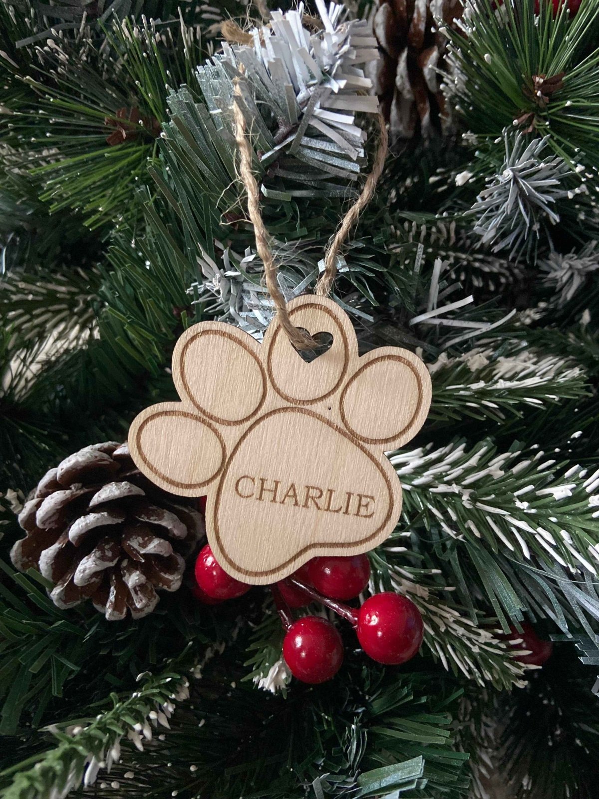 Personalised Paw Print Christmas Tree Ornament - The Gifted Panda Main image