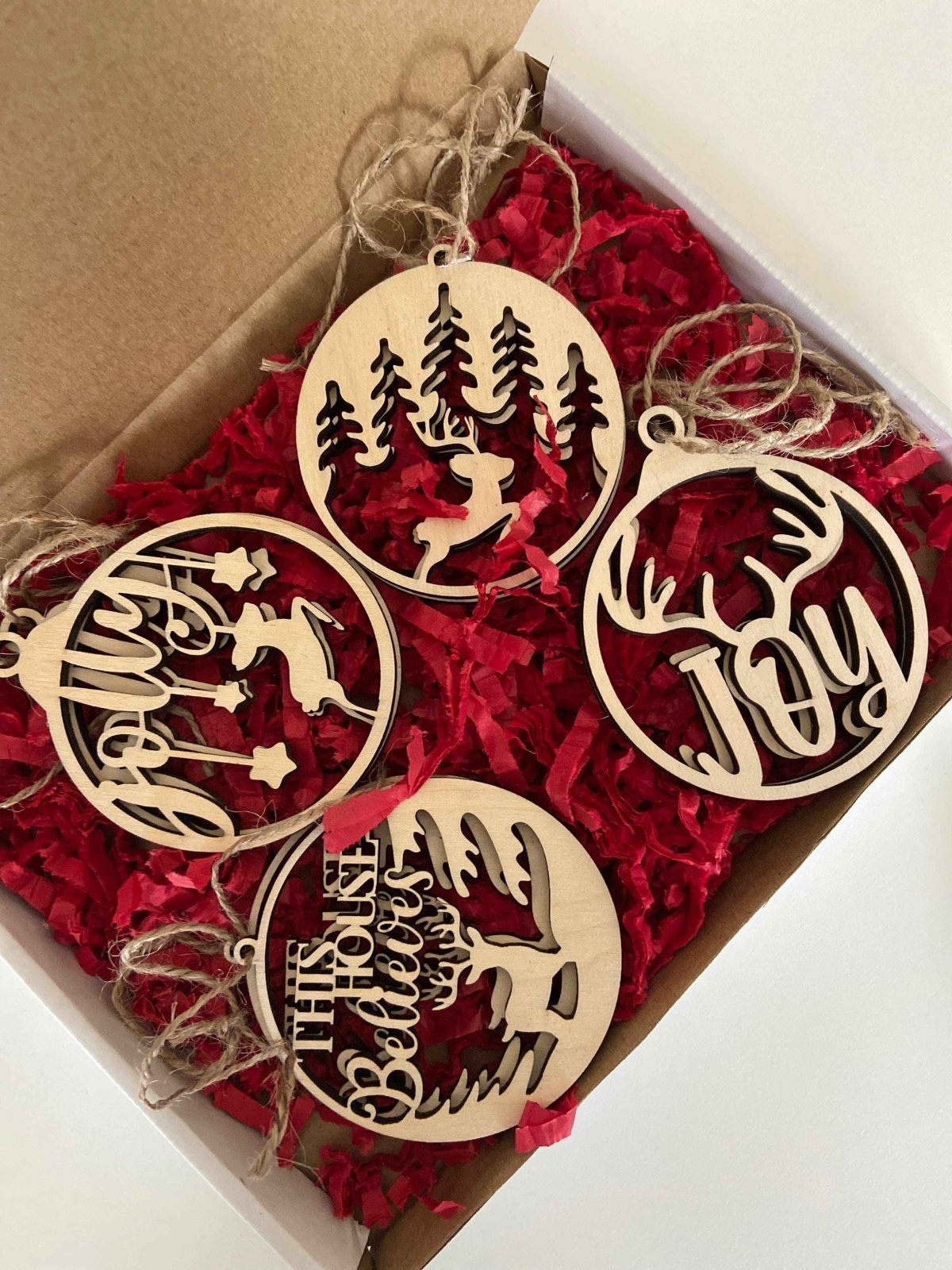 8 x Wooden Reindeer Christmas Tree Ornaments Secondary image